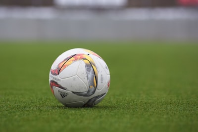 ملخص مباراة الأهلي والزمالك أمس تعليق مدحت شلبي