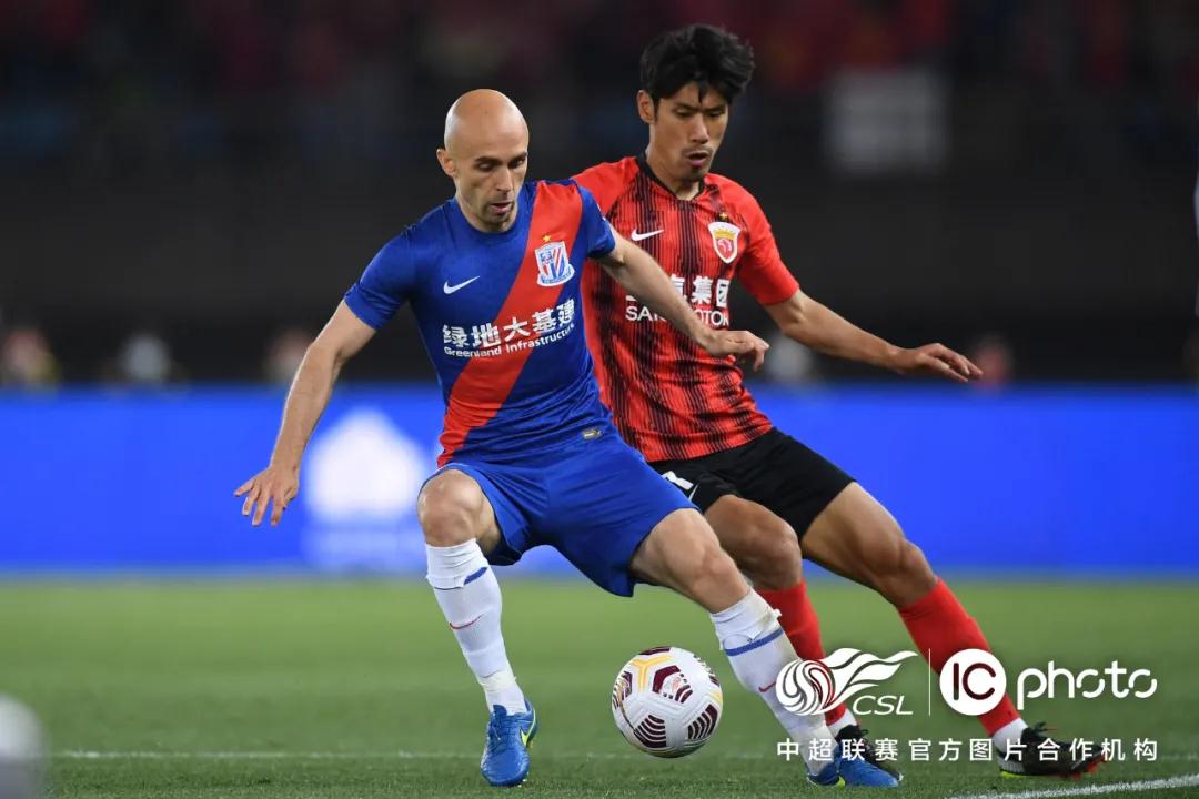 مشاهدهمباراهليفربولوفولهامالاندليلشامللمشاهدةالمباراةبثمباشر