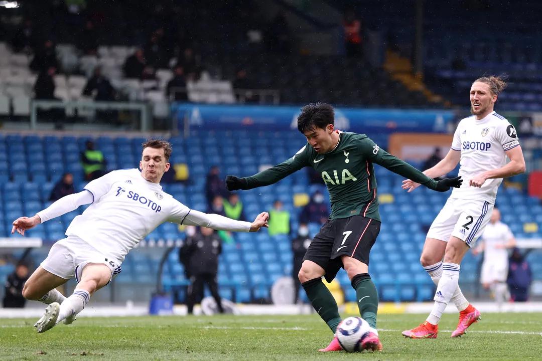مشاهدهمباراهليفربولوفولهامالاندليلشامللمشاهدةالمباراةبثمباشر